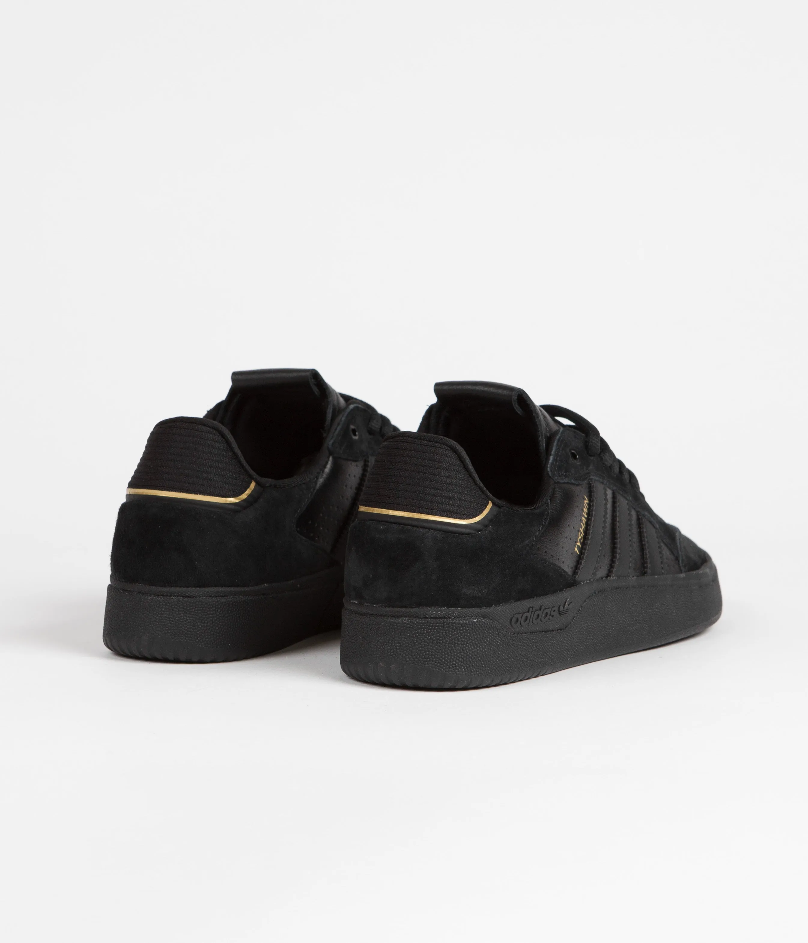 Adidas Tyshawn Low Shoes - Core Black / Core Black / Gold Metallic