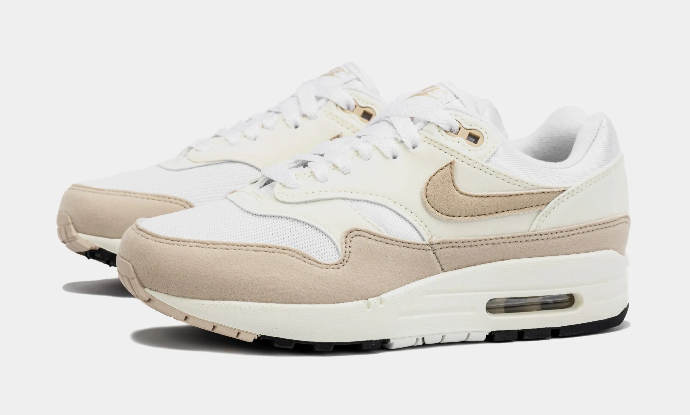 Air Max 1 Pale Ivory Womens Lifestyle Shoes (Beige)