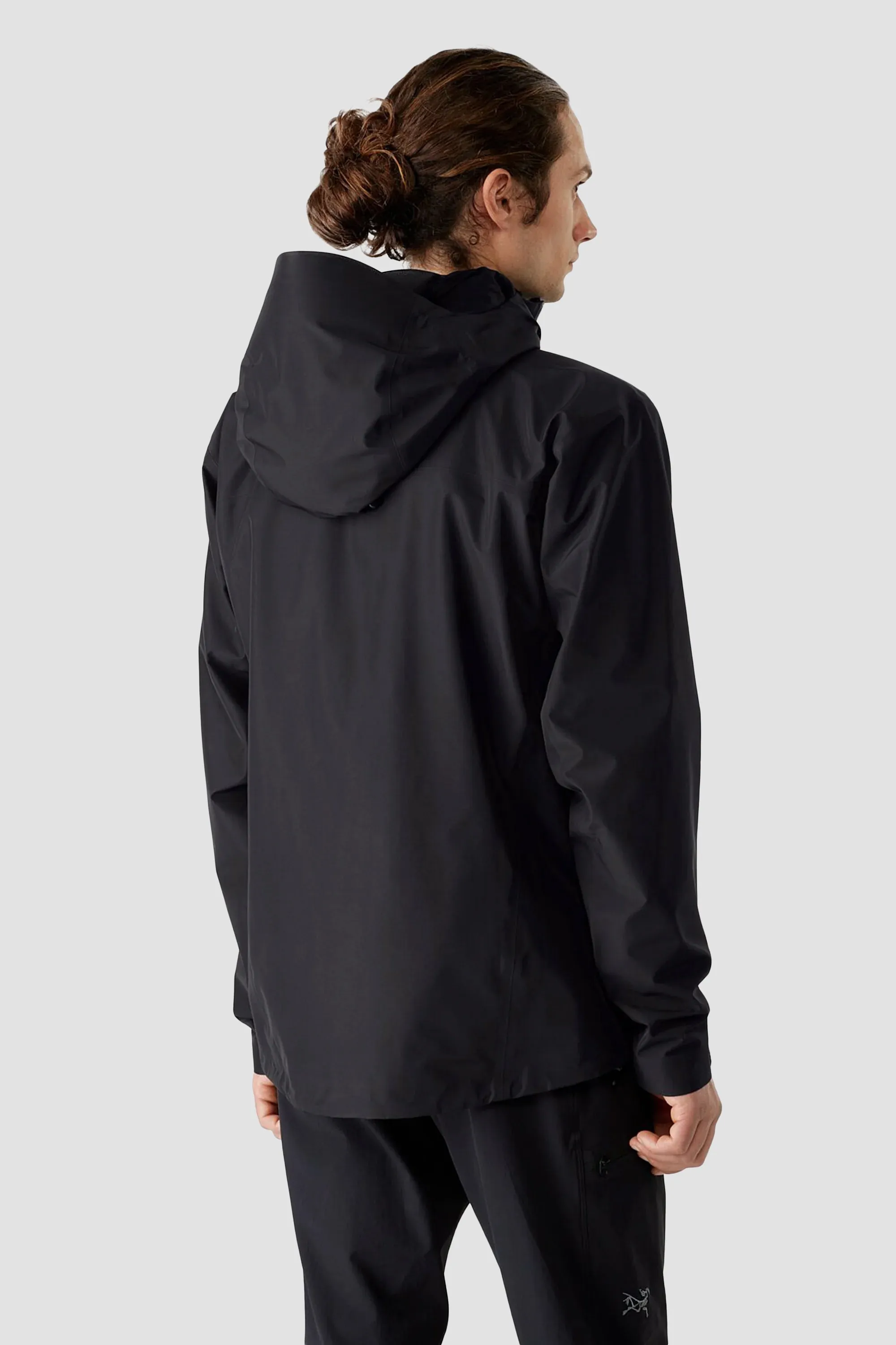 Arc'teryx Men's Beta LT Jacket in Black