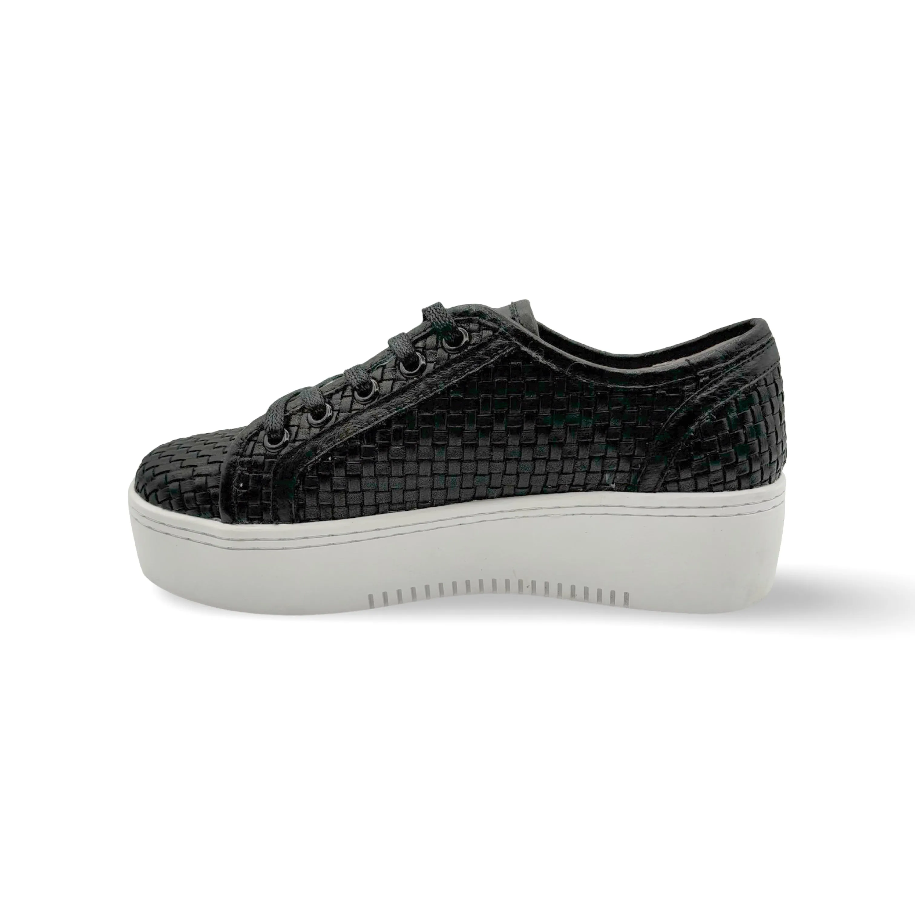 Ellie Black Sneaker