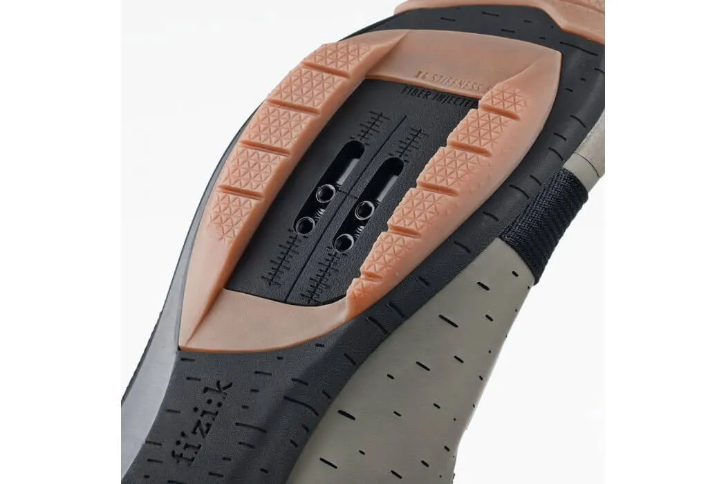 Fizik X4 Terra Powerstrap Gravel Cycling Shoes - Mud