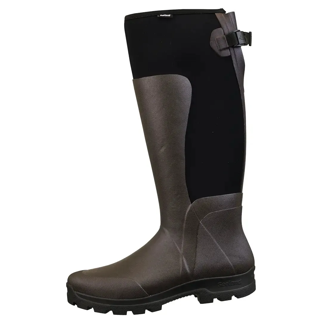 Hillside Flex Wellington Boot - Dark Brown by Seeland