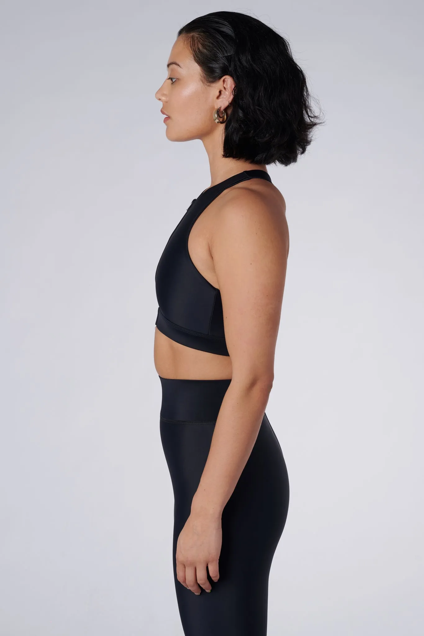 Liv Front Zip Sports Bra | Recycled Nylon | Black