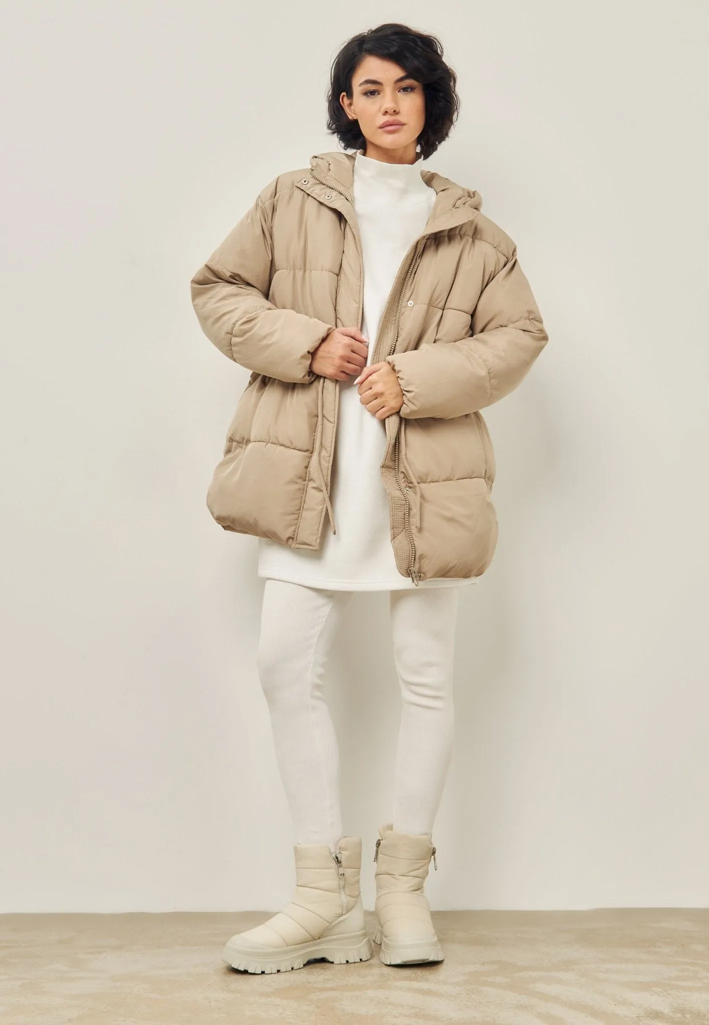 Platform Winter Boots - Beige