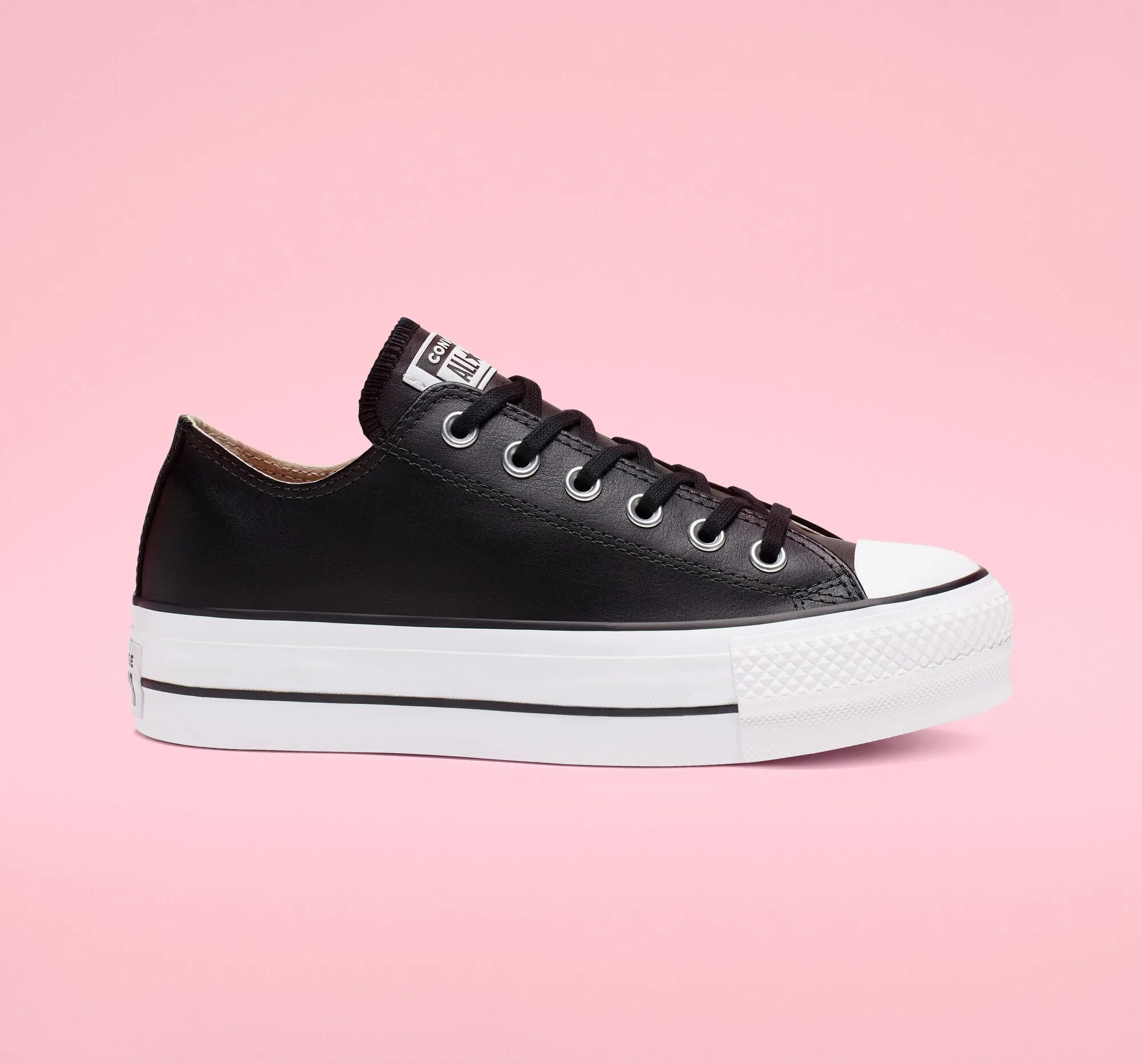 SCARPE CHUCK TAYLOR PLATFORM LOW