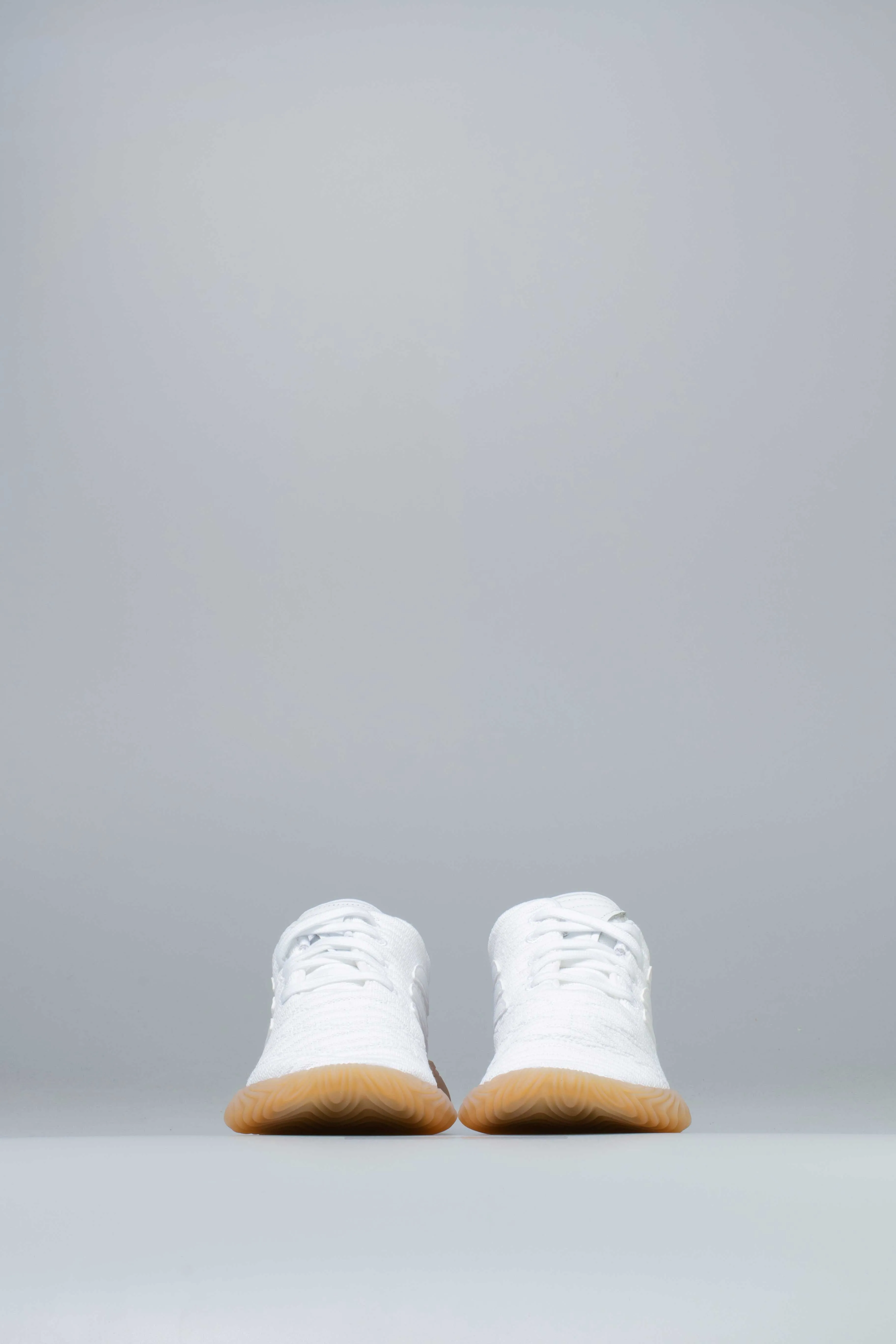 Sobakov Mens Shoe - White/Gum