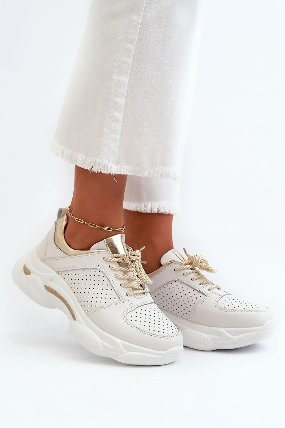 TEEK - White Split Coconut Sneakers