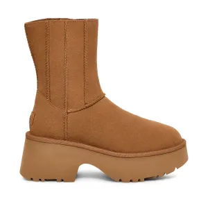 Ugg Women's Classic Twin Seam New Heights in Chestnut