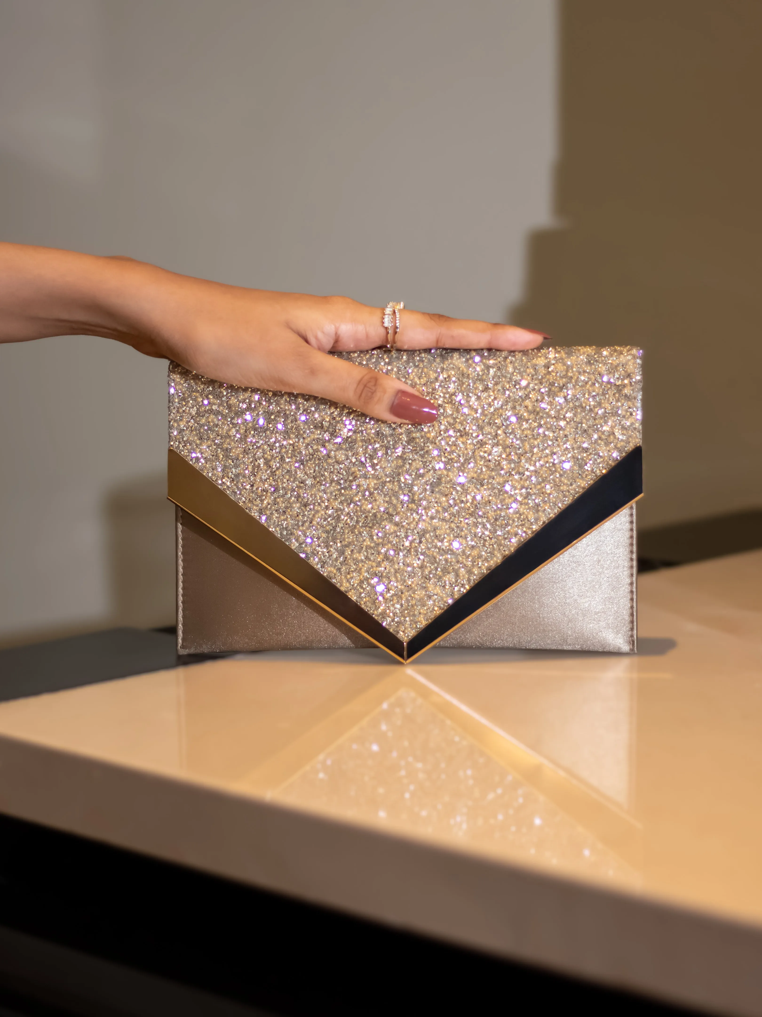 Women Gold Toned Embellished Envelope Clutch