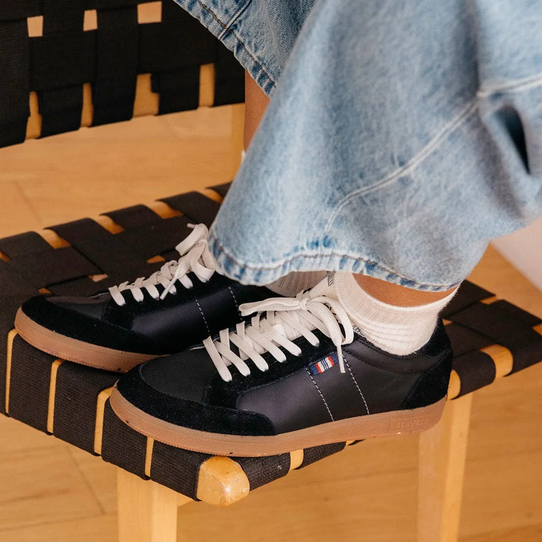 Womens - Clipper Sneaker - Black